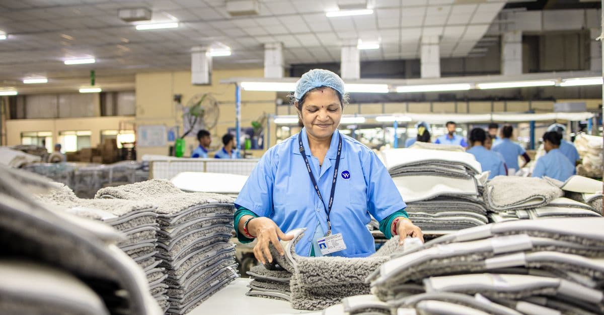 Apparel Inspection Defect Analysis & Corrective Action Planning