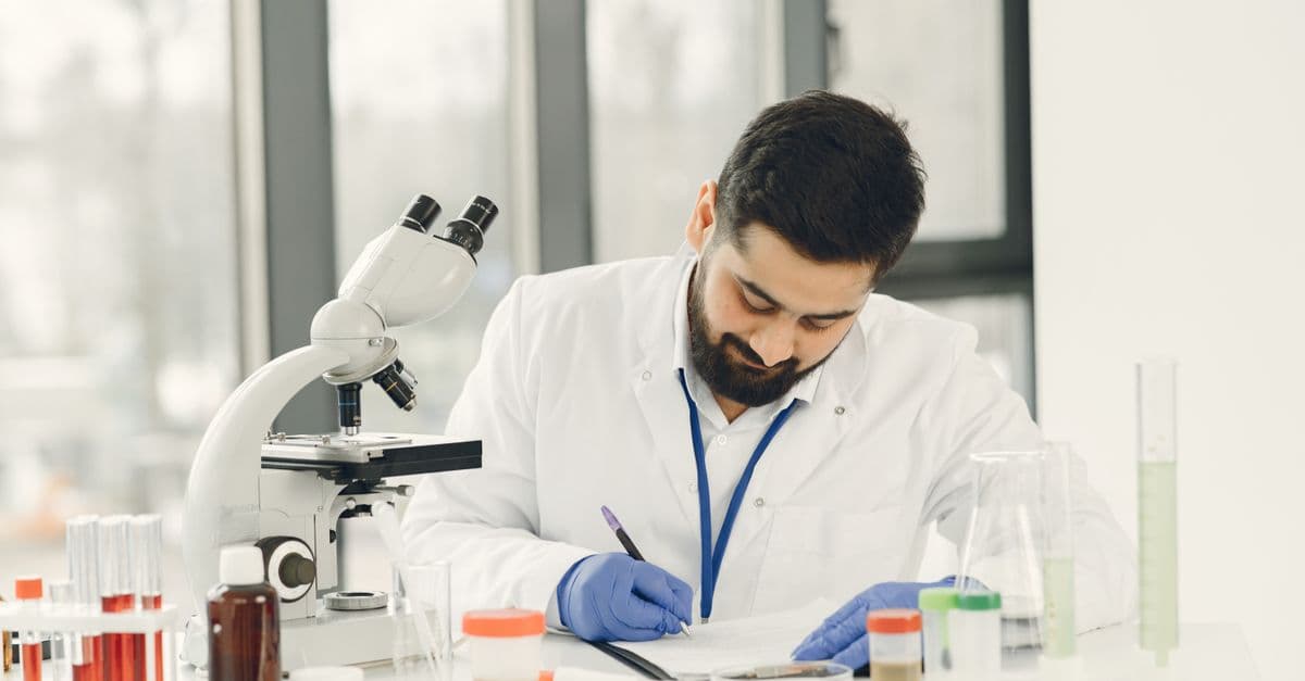 Clinical Manuscript Writer