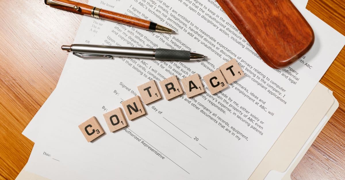 Contract Clause Decoder (Plain English)