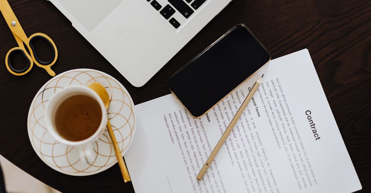 Contract Negotiation & Risk Analysis for Purchasing Agents