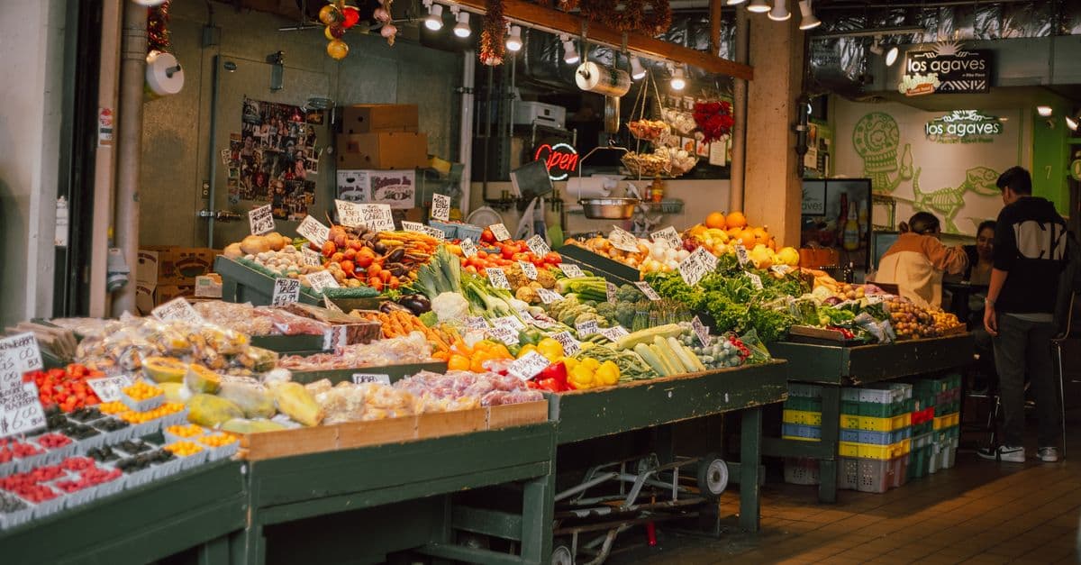 Demand Forecast Optimization for FMCG Buyers