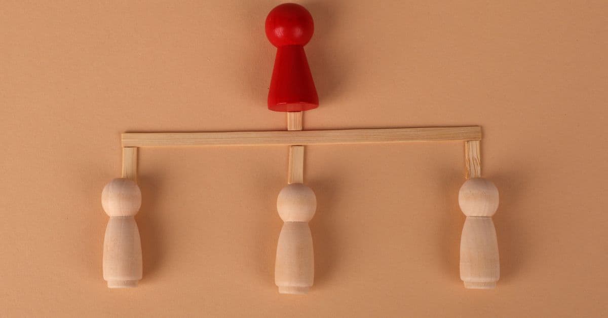Enterprise Opportunity Assessment & Win Strategy