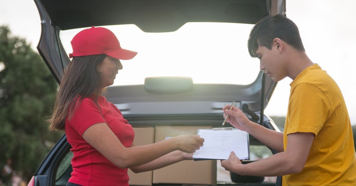 Freight Documentation & Customs Compliance Assistant