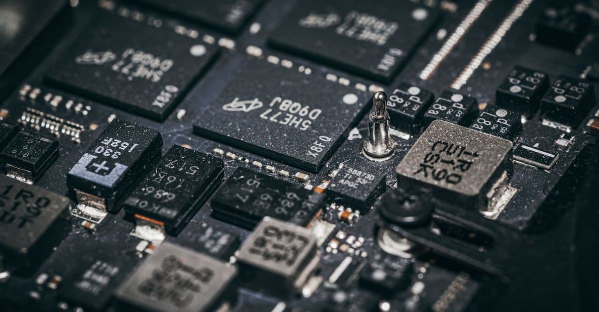 Hardware/Engineering Documentation Expert