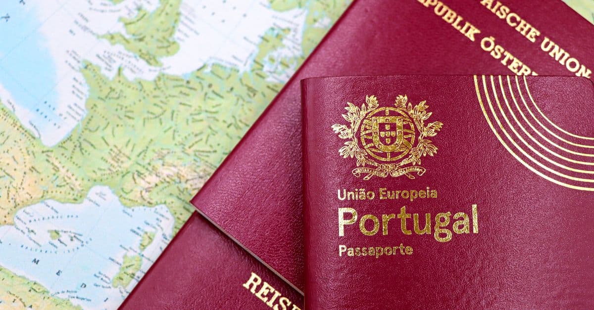 Immigration & Visa Compliance Analyzer
