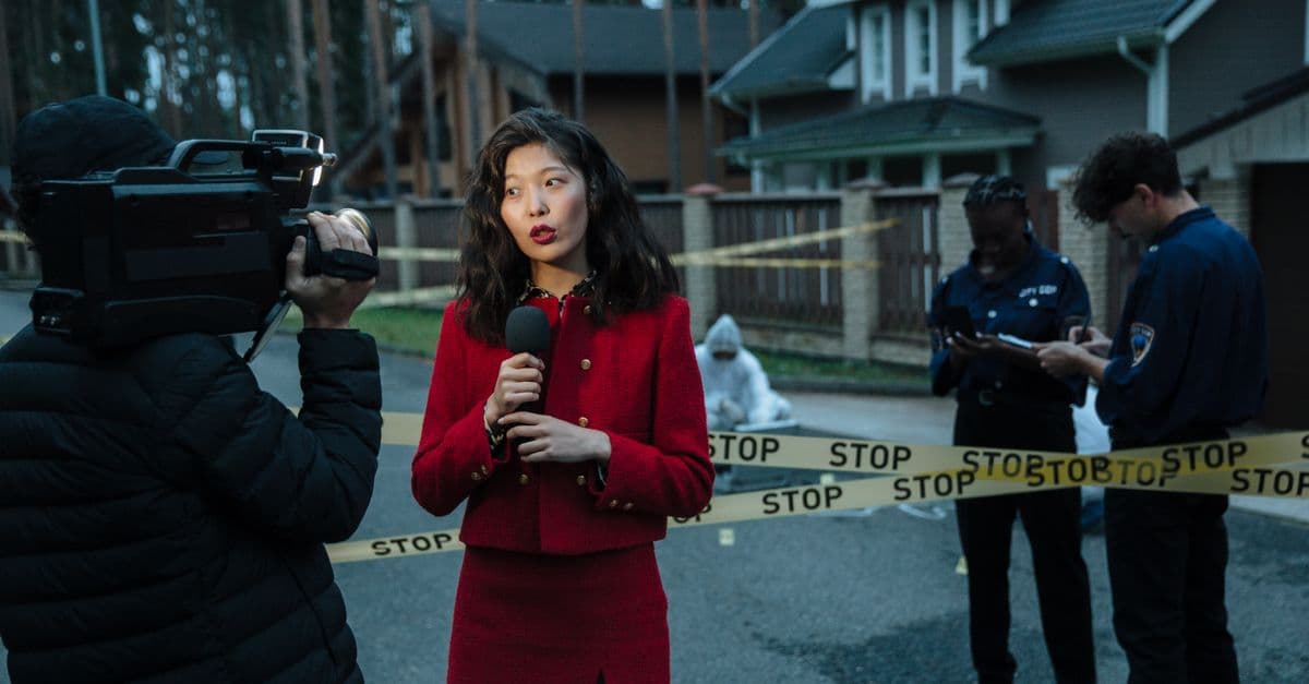 Investigative Narrative Builder