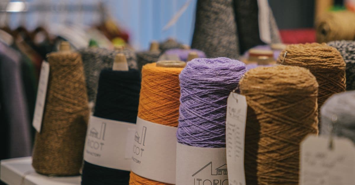 Knit Yarn Optimization & Specification Assistant