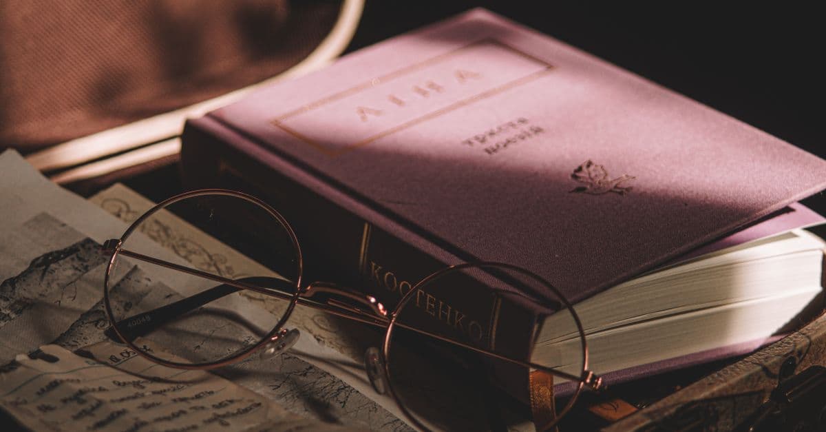 Literary Translation Assistant