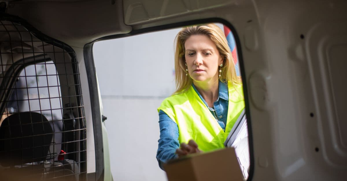 Logistics Cost Optimization & Carrier Performance Analysis
