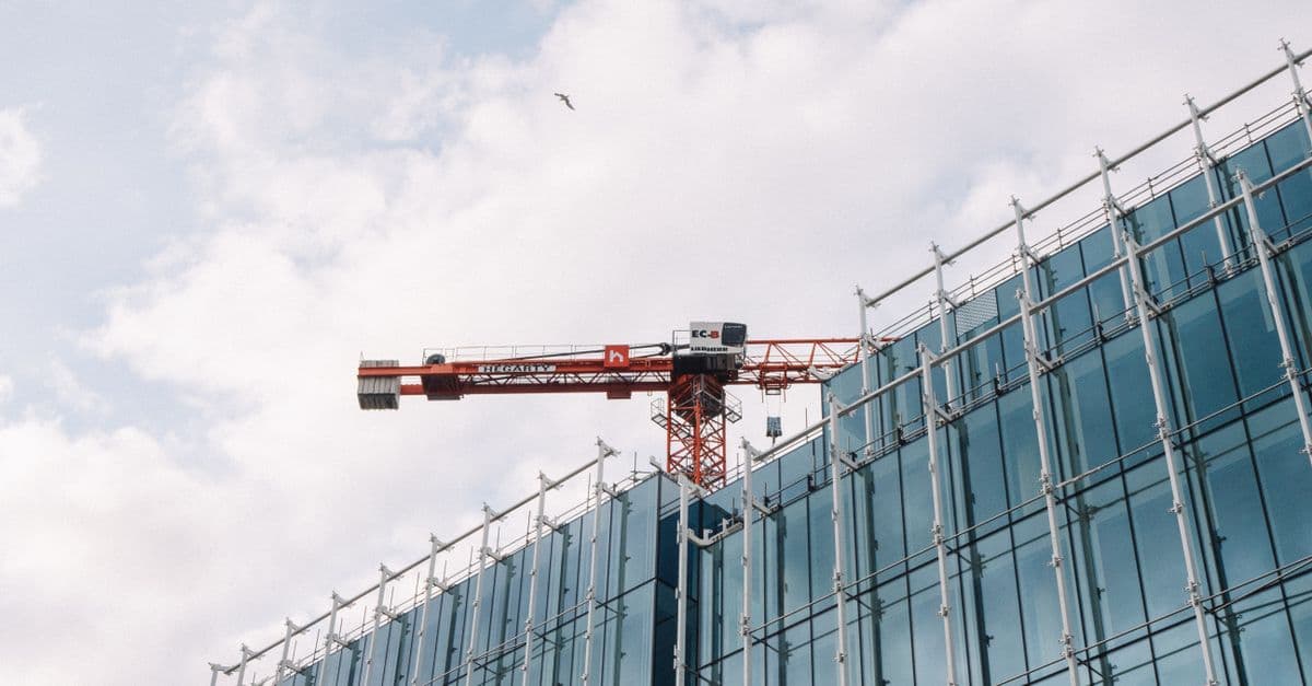 Newbuilding Contract Due Diligence & Risk Assessment