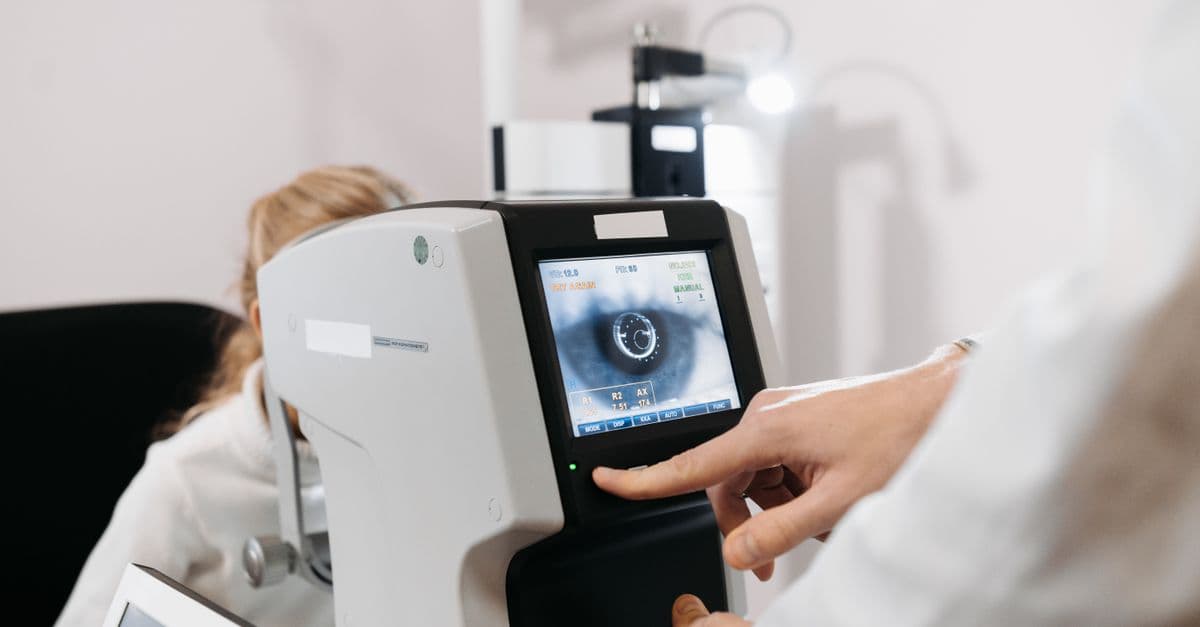 Ocular Imaging Documentation Assistant