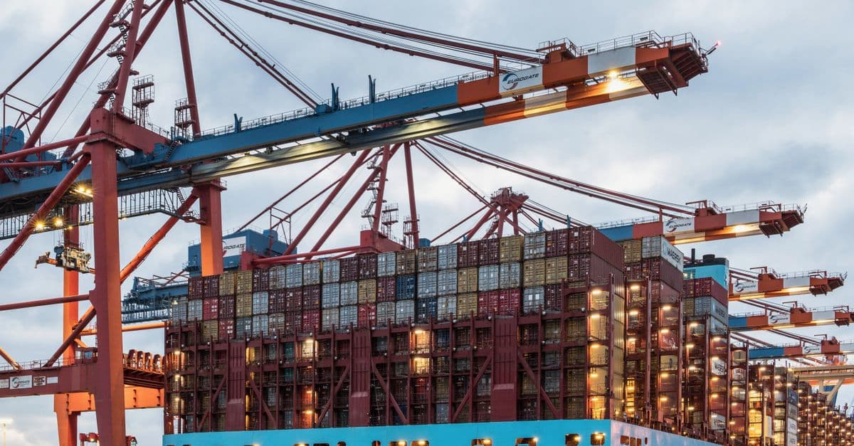 Port Schedule Optimization & Disruption Management