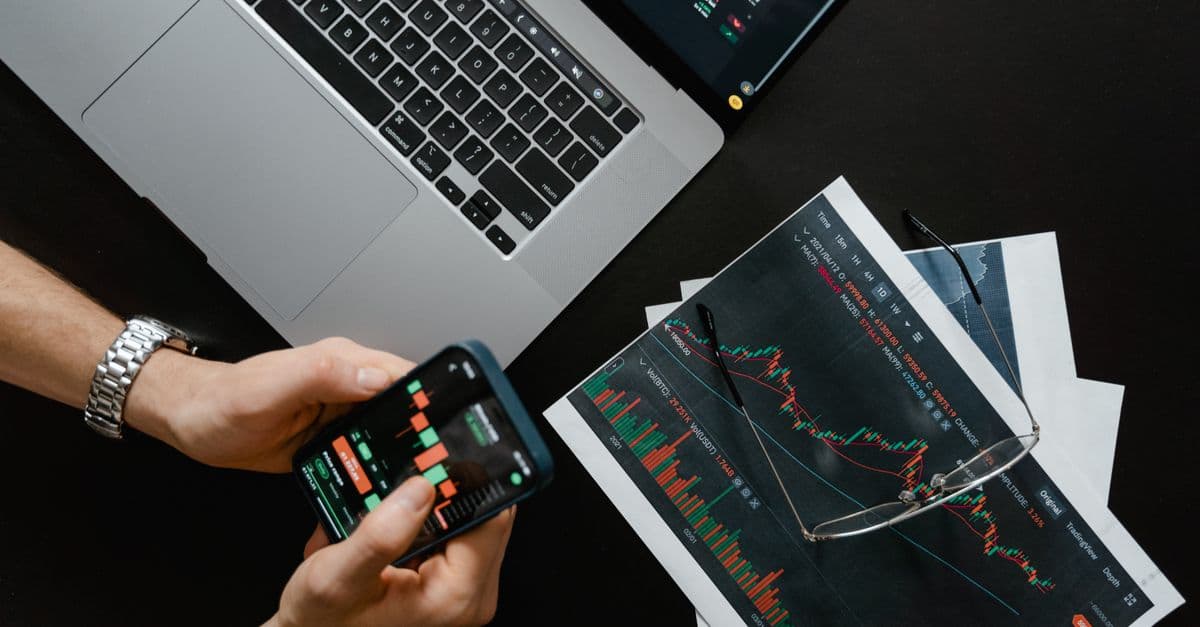Portfolio Risk Decomposition & Attribution Analysis