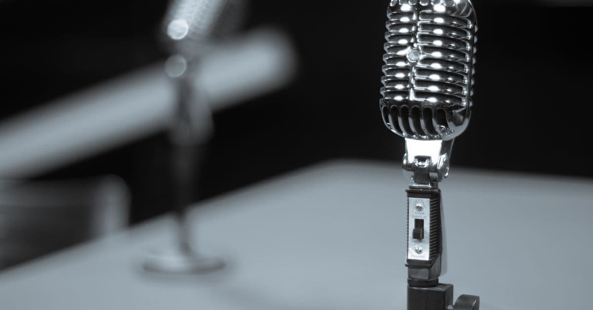 Radio Broadcast Script Generator & On-Air Delivery Coach