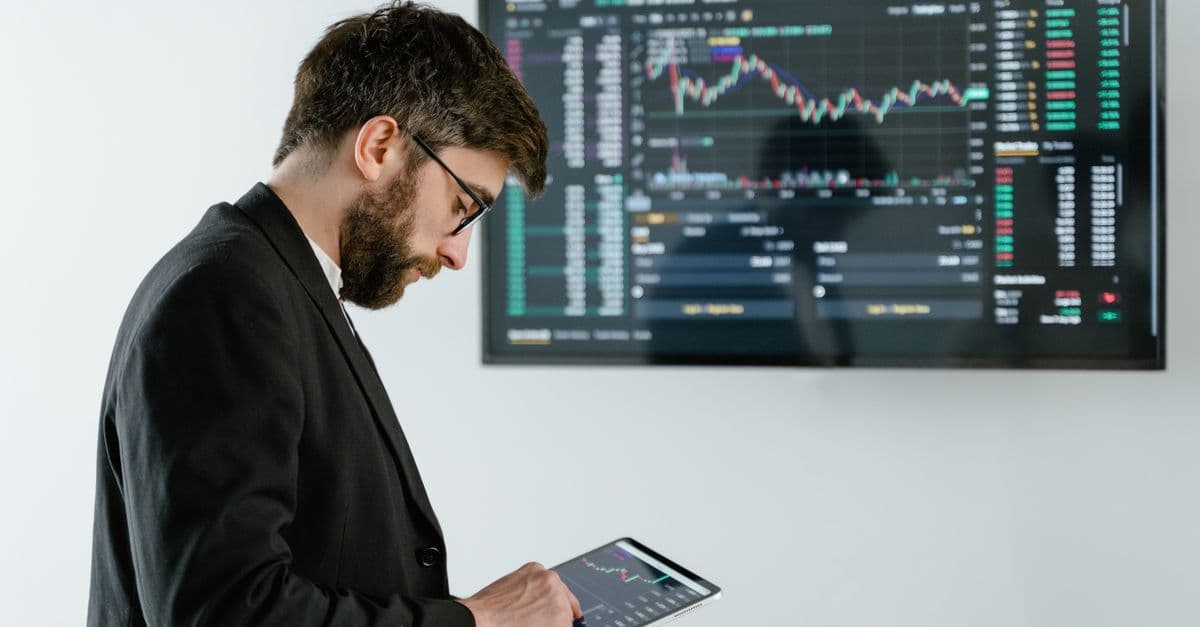 Regulatory Intelligence & Legislative Analysis for Government Relations