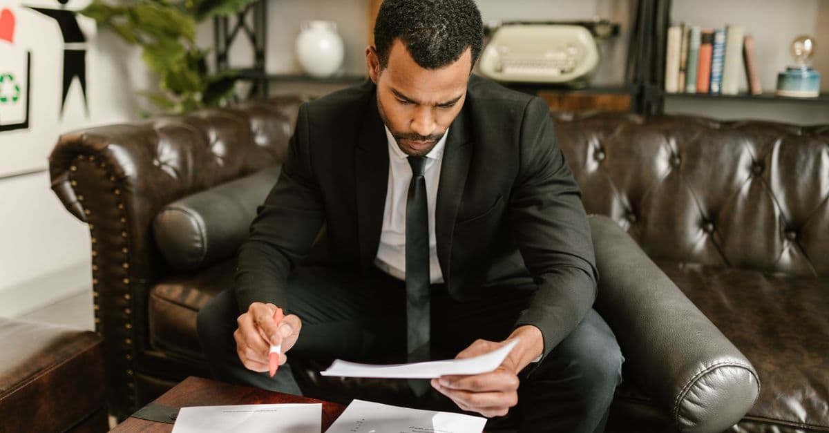 SAR Filing Accuracy Assistant