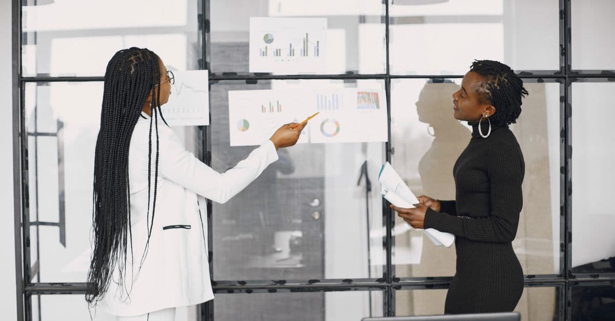 Strategic Procurement Analyzer
