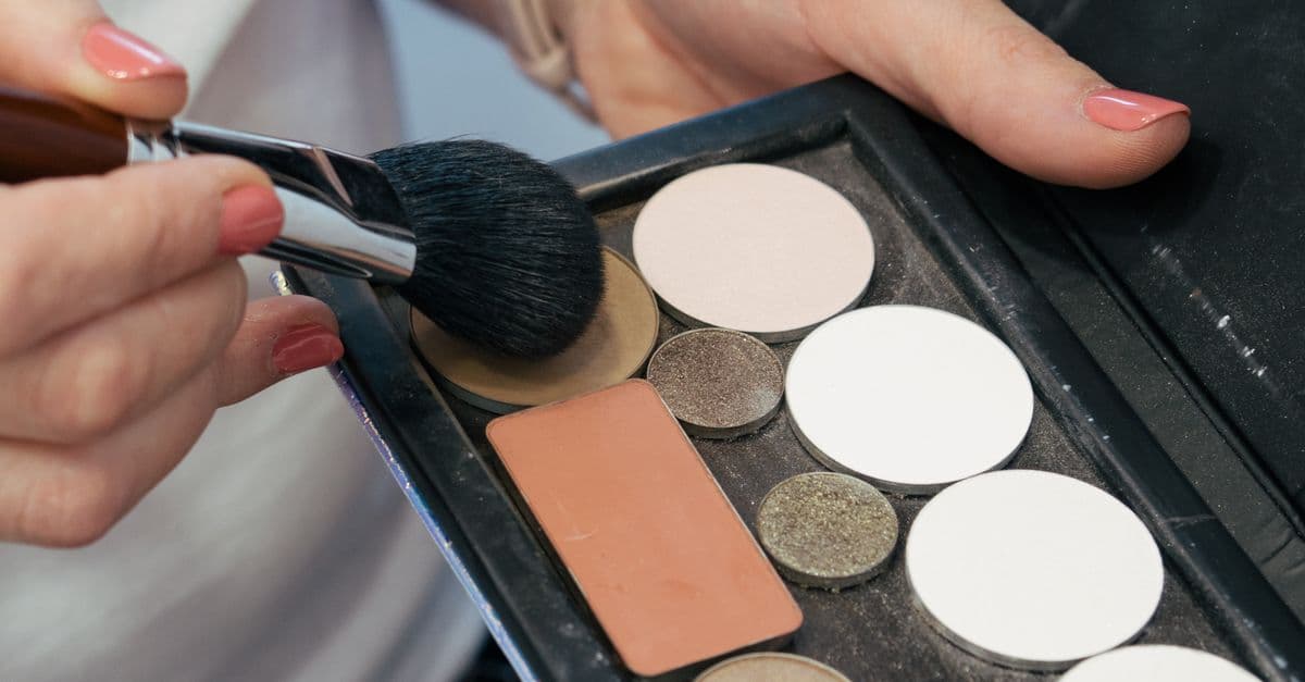 Technique Demonstration Builder for Beauty Educators