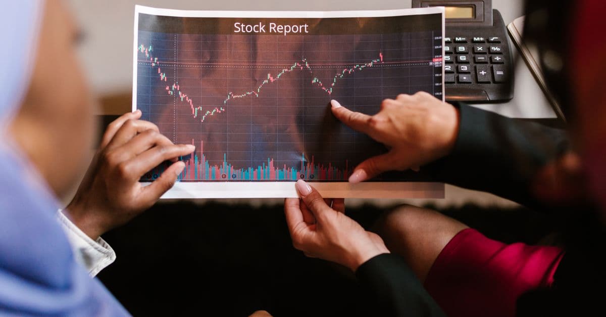 Transaction Valuation & Diligence Analyzer