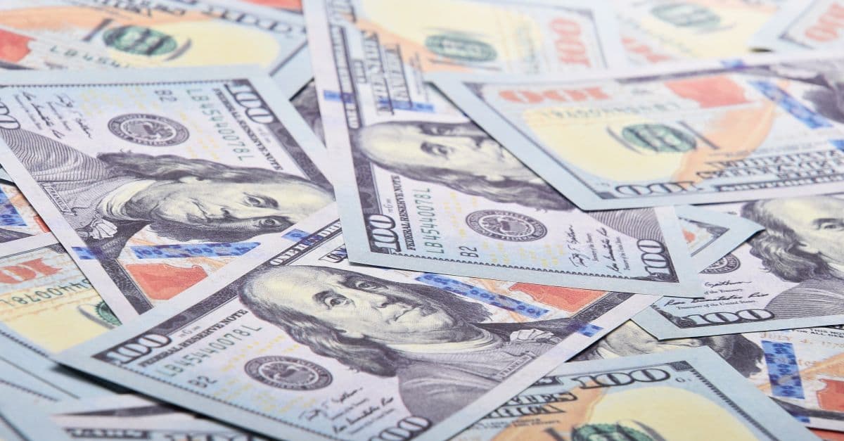 Cash Flow Forecasting & Liquidity Optimization