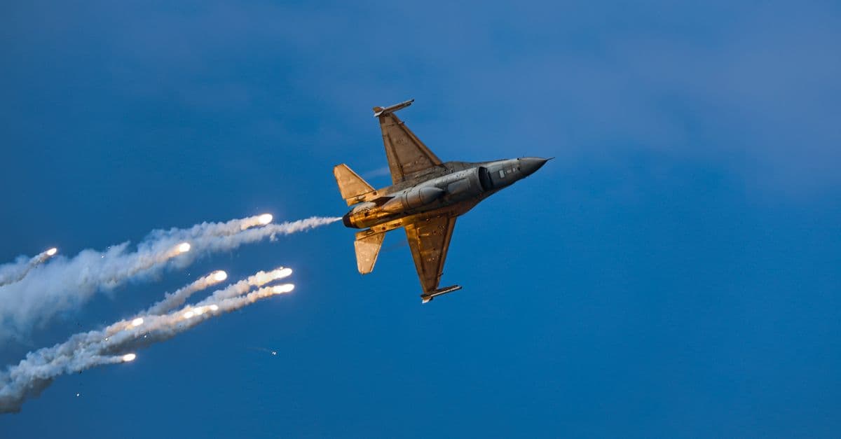 Field Logistics & Supply Chain Optimization for Defense Operations