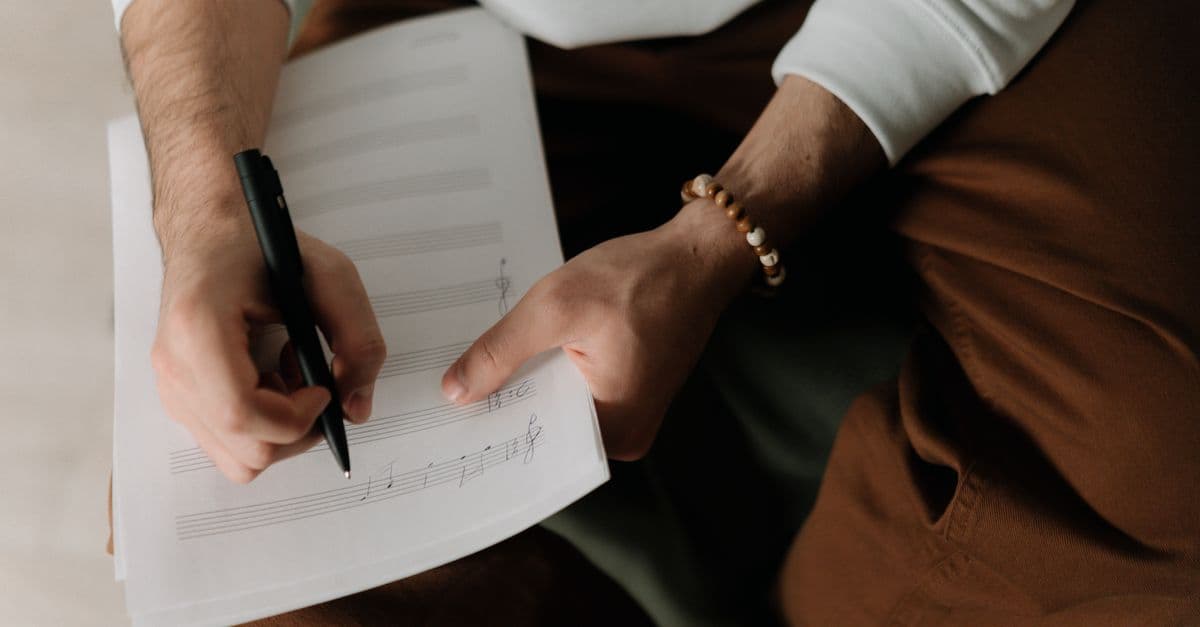 Legal Article Composer