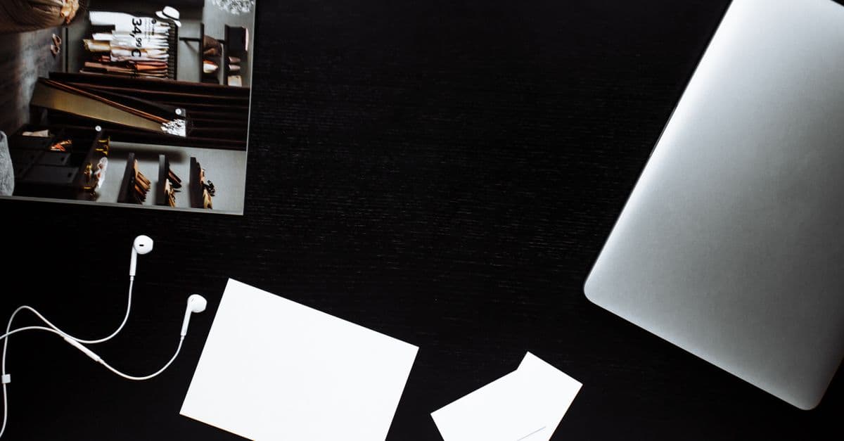 Logo Design Brief Analyzer