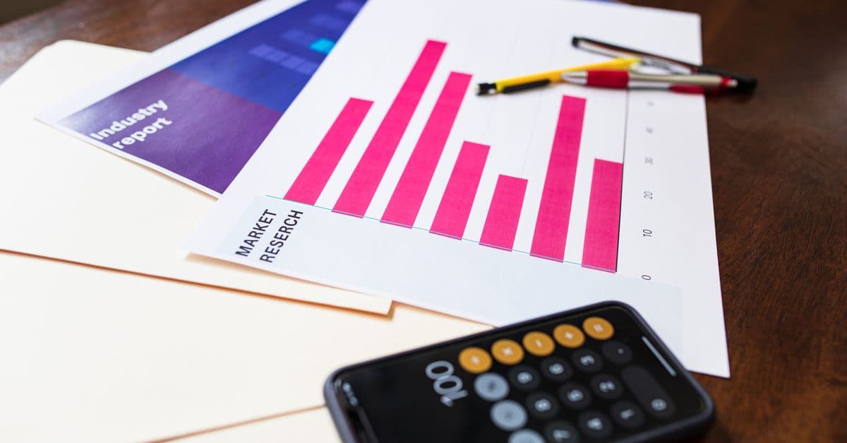 Microeconomic Market Structure Analysis and Competitive Positioning