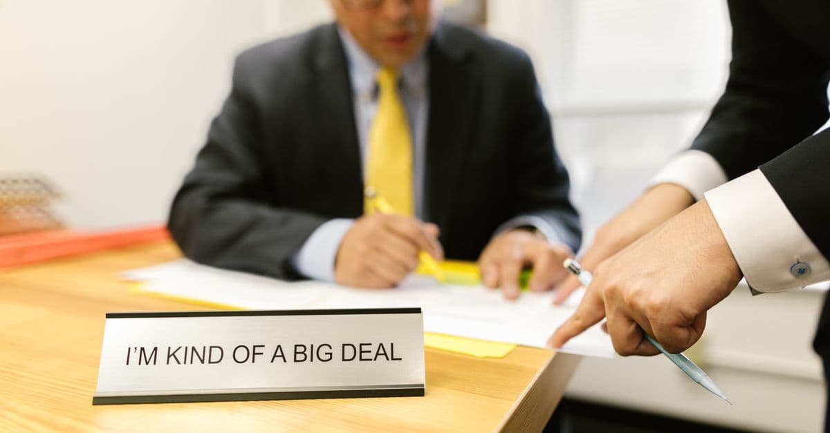 Mid-Market Deal Strategy & Pipeline Health Analysis