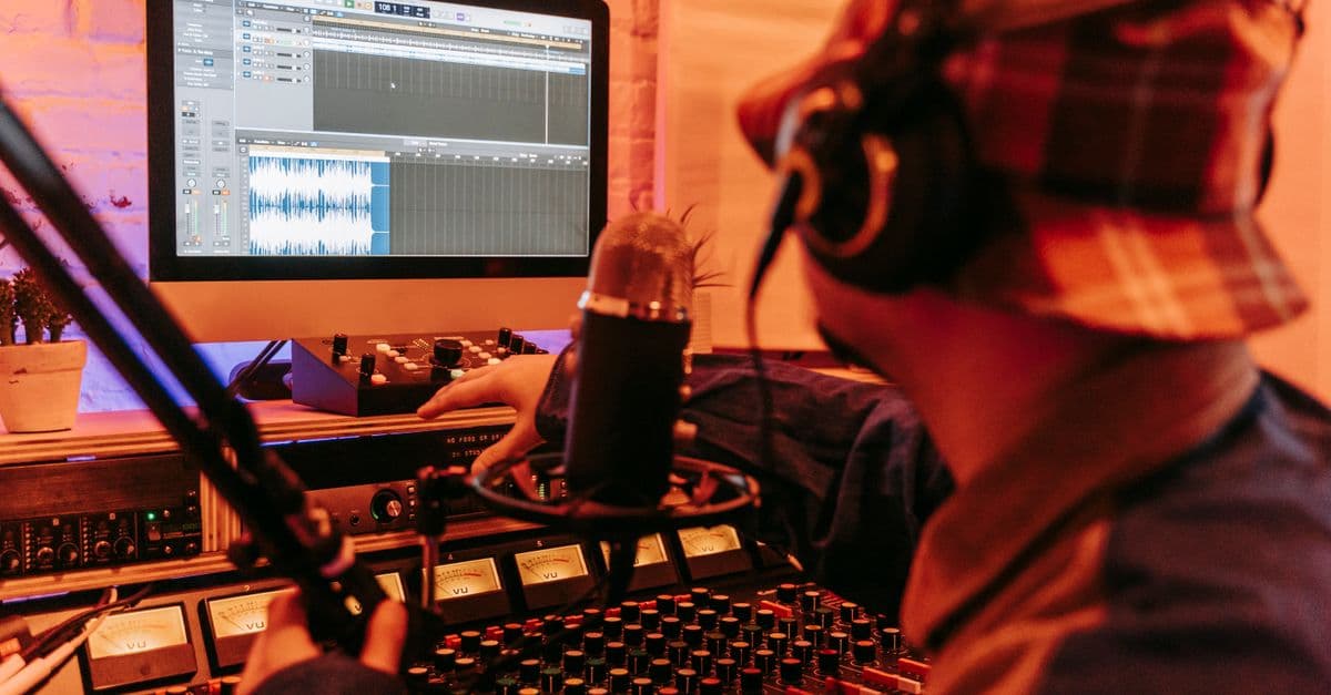 Music Licensing Rights Negotiation Analyzer