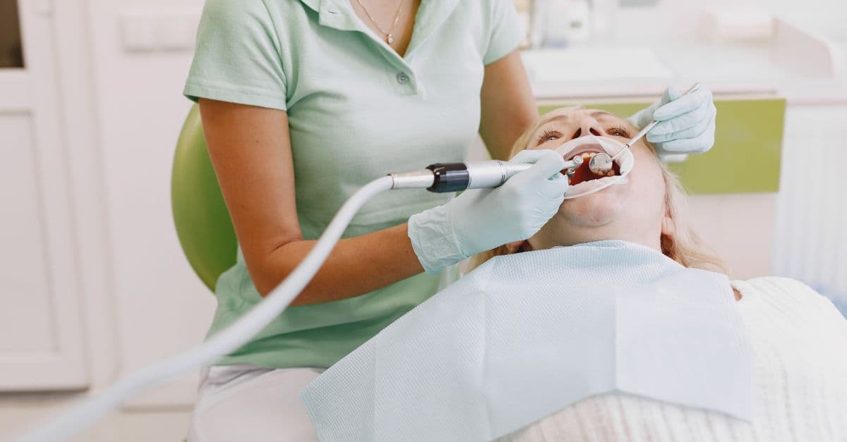 Oral Surgery Case Planning Assistant